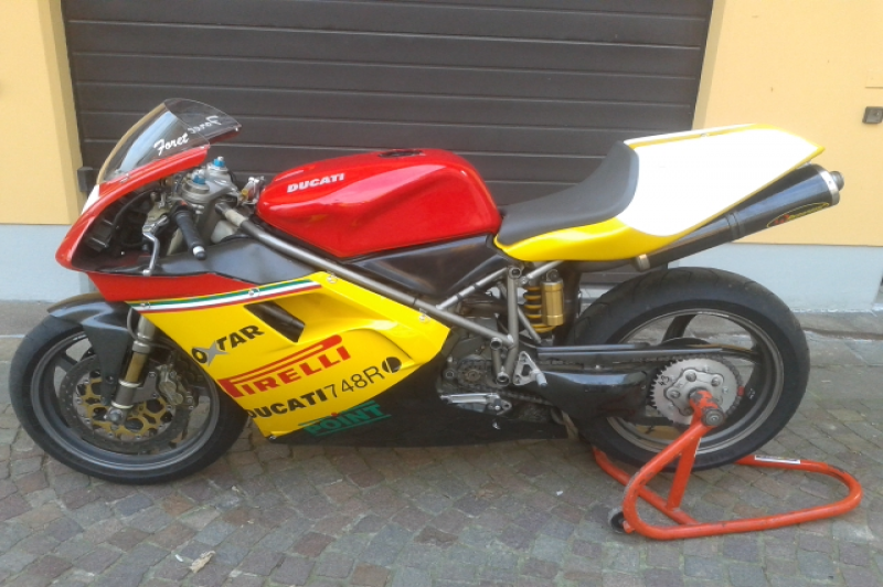 Ducati 748 RS ex. Fabien Foret